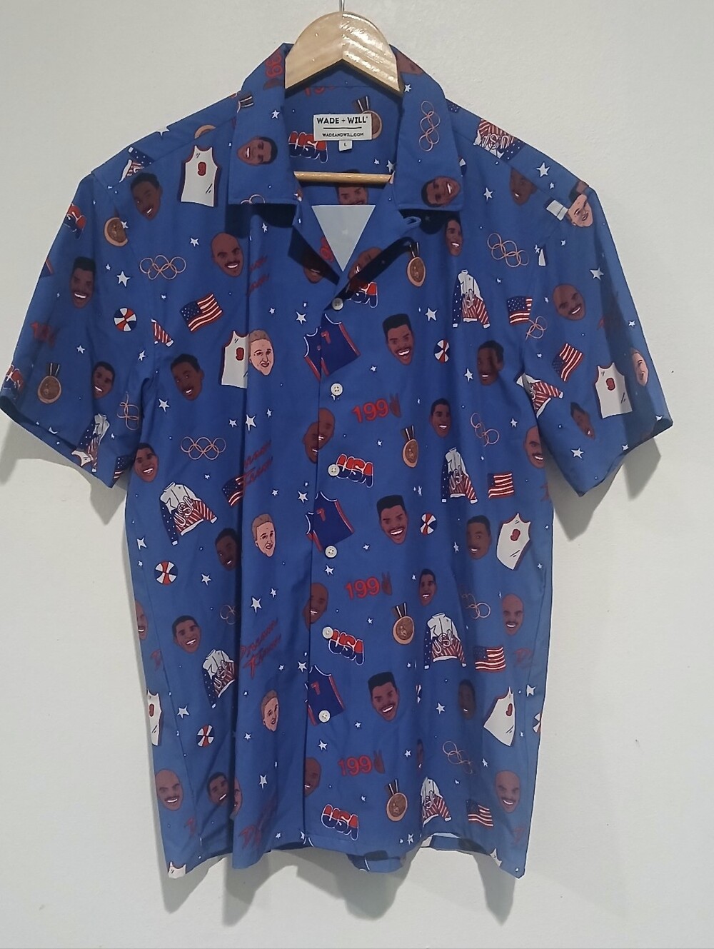 Wade and Will The It Was All A Dream Button-Up Shirt Size: L